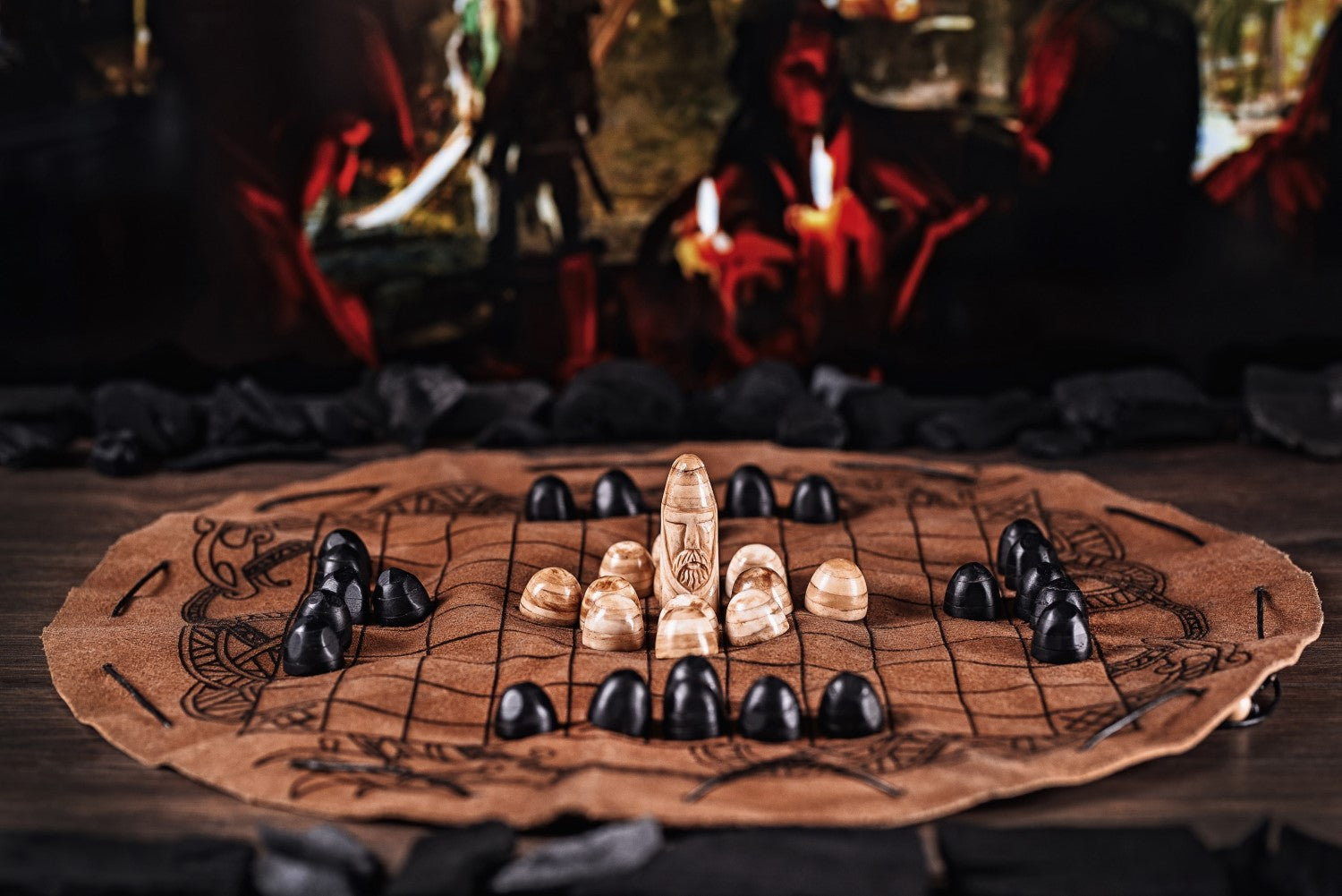 Hnefatafl Travel Set Leather Board Pieces hnefatafl-travel-set-leather-board-pieces